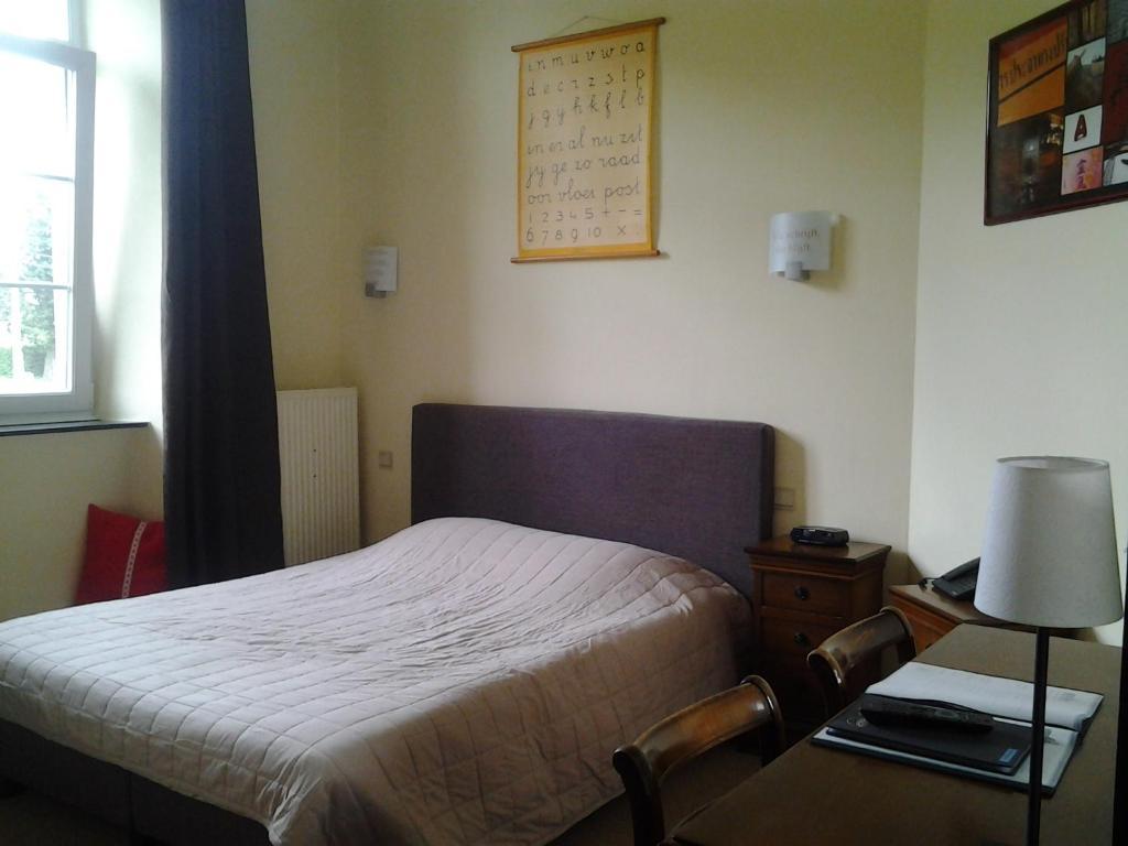 B&B Les Ecoliers Cherain Rum bild