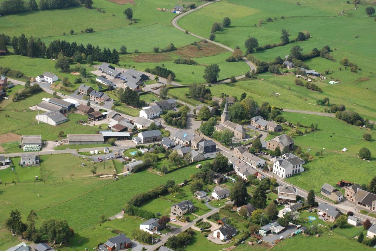 B&B Les Ecoliers Cherain Exteriör bild